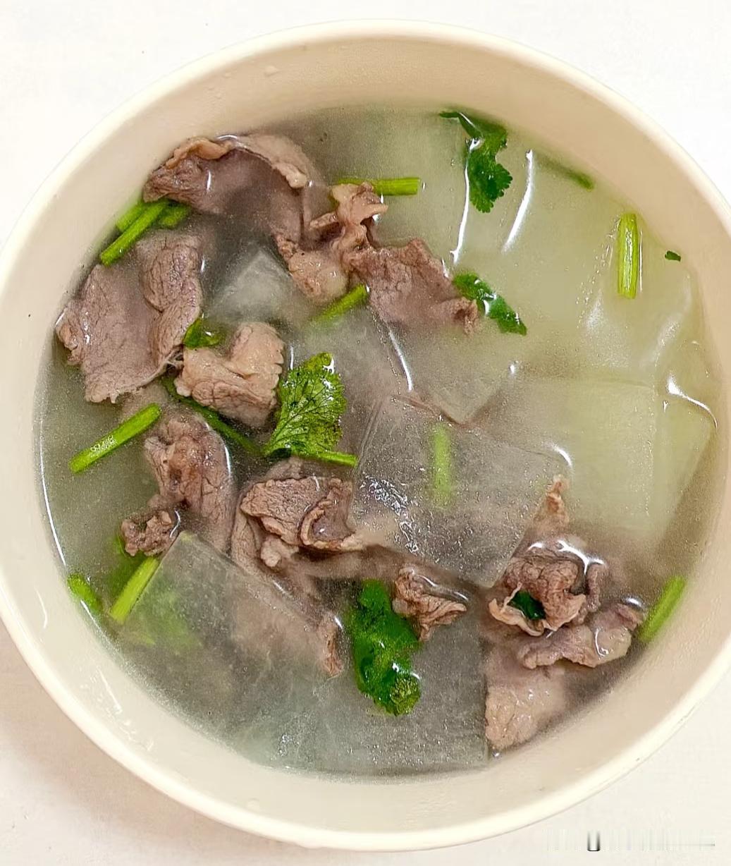 这些饮食误区，坑了多少人：我以前特别信那些“健康吃法”，结果踩了一堆坑，回