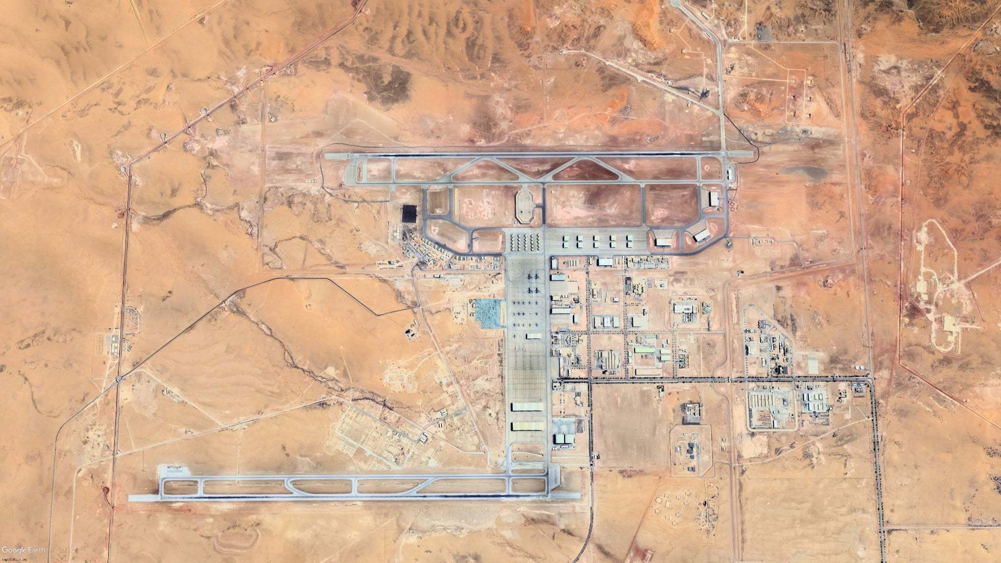 WSJ：美军5架空中加油机在沙特机场地面遭伊朗导弹袭击受损2026年3月13日，