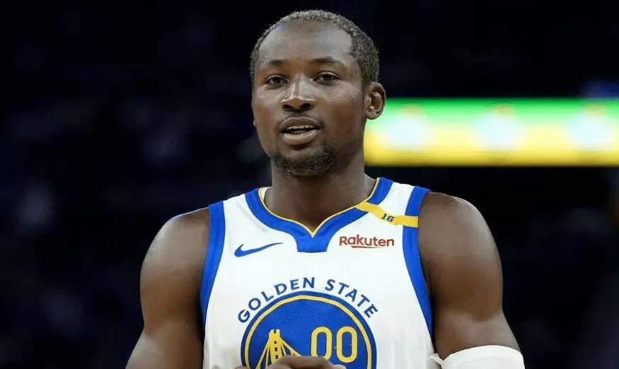 @WindhorstESPN：乔纳森·库明加的经纪人说准备接受790万美元的