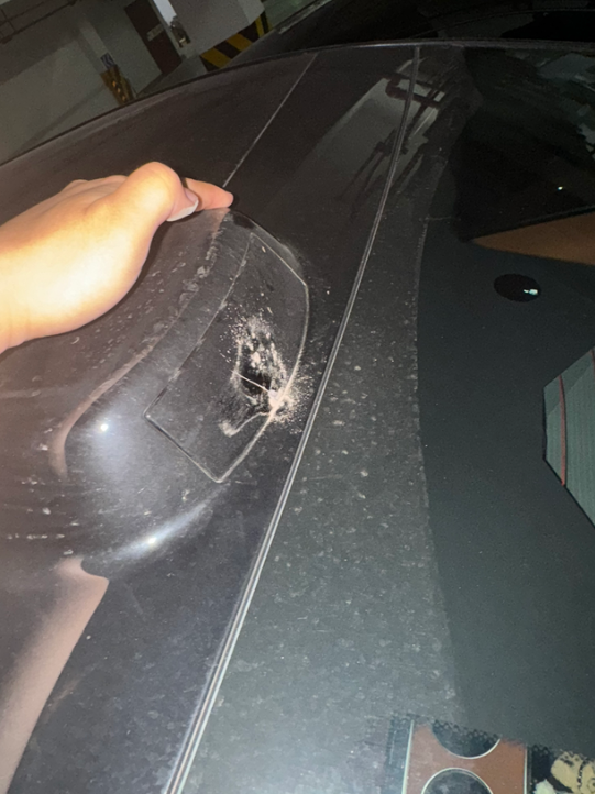 理想L6时速60码，在普通地面道路，雷达裂了行车记录仪不记录声音，给各位提个醒