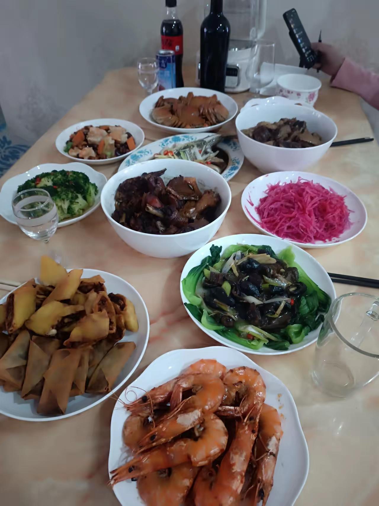 这样的年夜饭，是不是有点寒酸啊