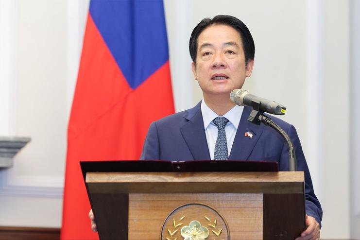 最新民调出炉，台湾“喊话”大陆5月18日，民进党民调中心发布了一份特殊的民意调