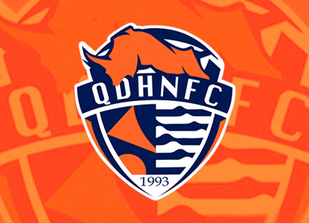 就因为一个后卫，青岛海牛被直接锁死三个转会窗，你知道这水有多深吗？米洛维奇，