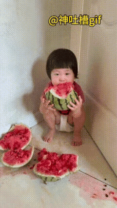 这小女孩绝了！凭真本事吃到的西瓜，不服不行！