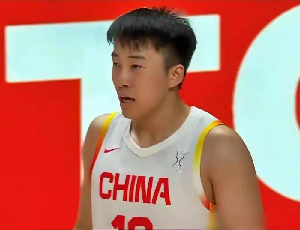 郭士强亲自邀请，王俊杰只回了7个字。郭导亲自打电话，想让他回来打日本队。可那边