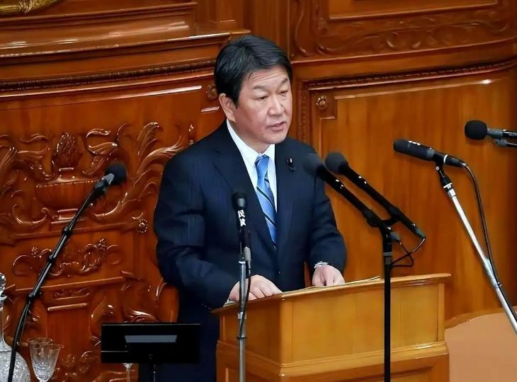 日本这算是铁了心要来干涉中国的家务事了，并且这句话也代表了日本并不打算收回高市早