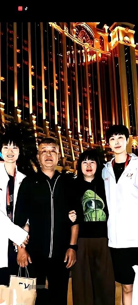 天津女排的陈博雅因为一句“个人原因”休养，球迷圈直接就炸了。事情得从3月对辽