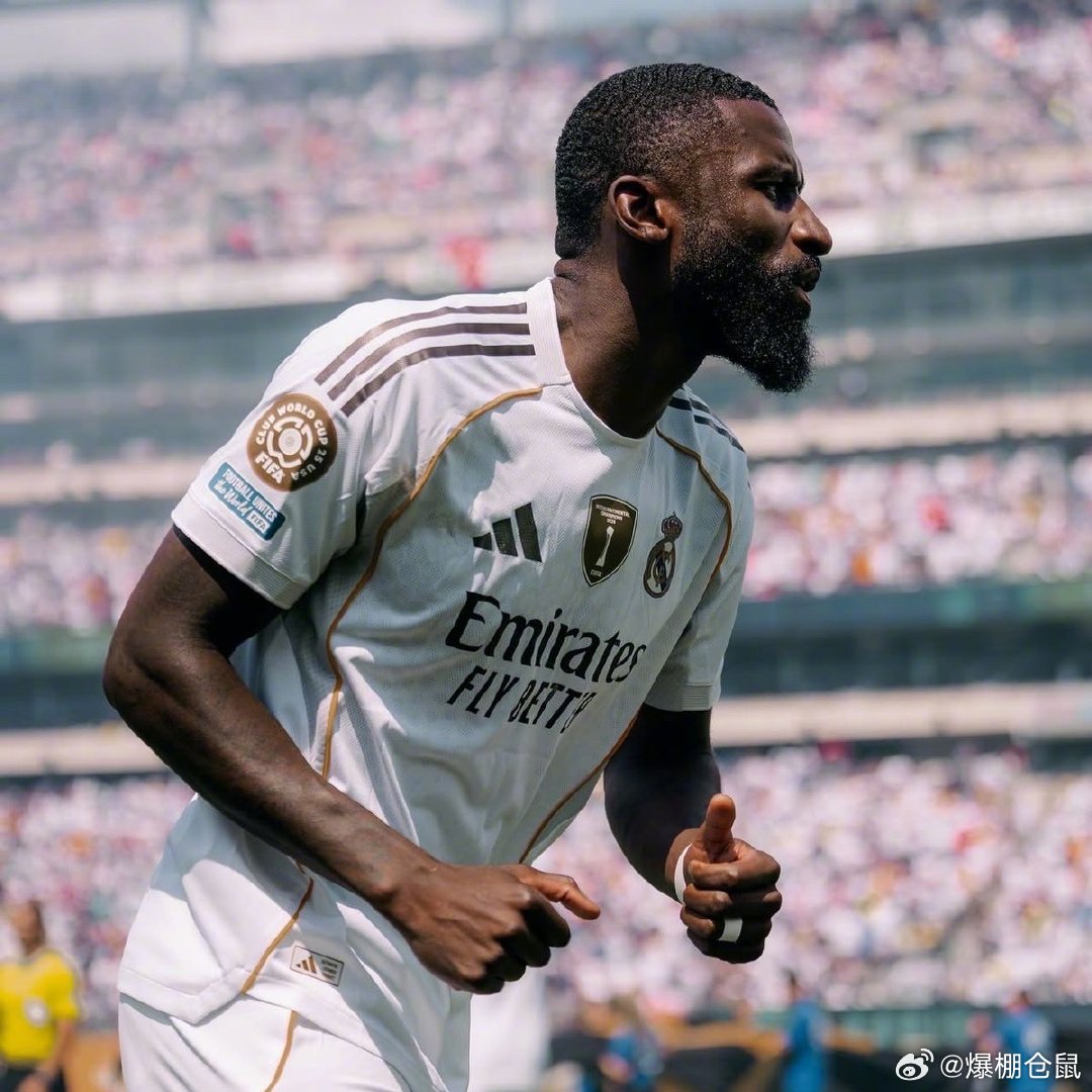 【降薪新合同】《世界体育报》：皇马为合同即将到期的德国后卫吕迪格提出了一份一年的