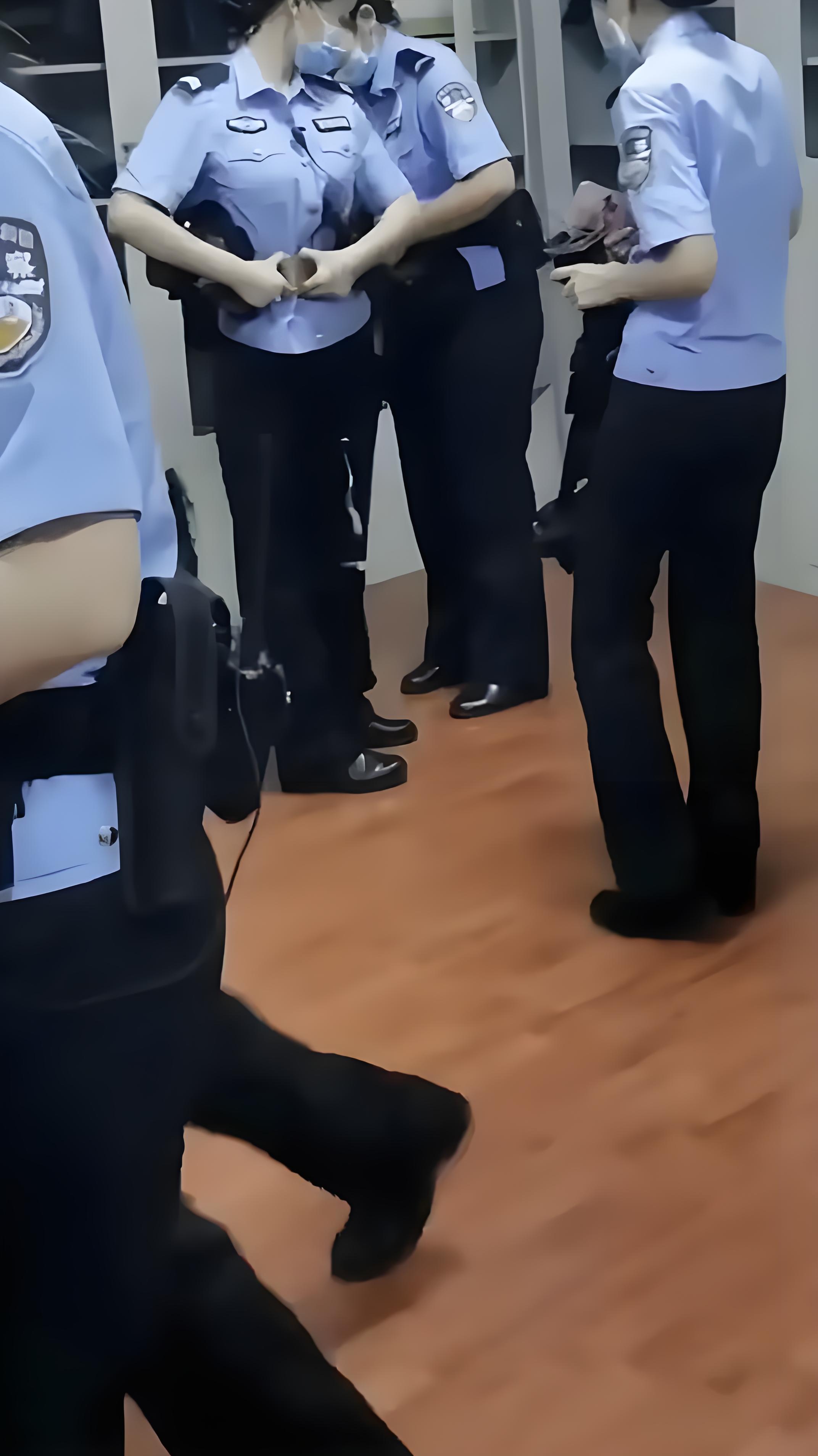 这般女友娶回家，定会让人安心。