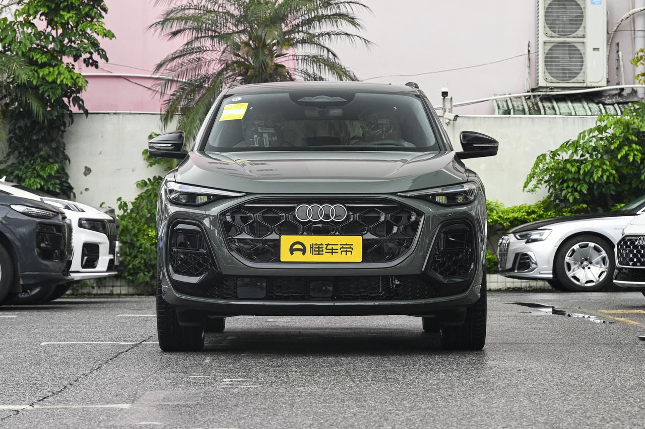 推荐一款家用豪华SUV：一汽奥迪Q5L2026款2.0T智混旗舰型一汽奥迪Q