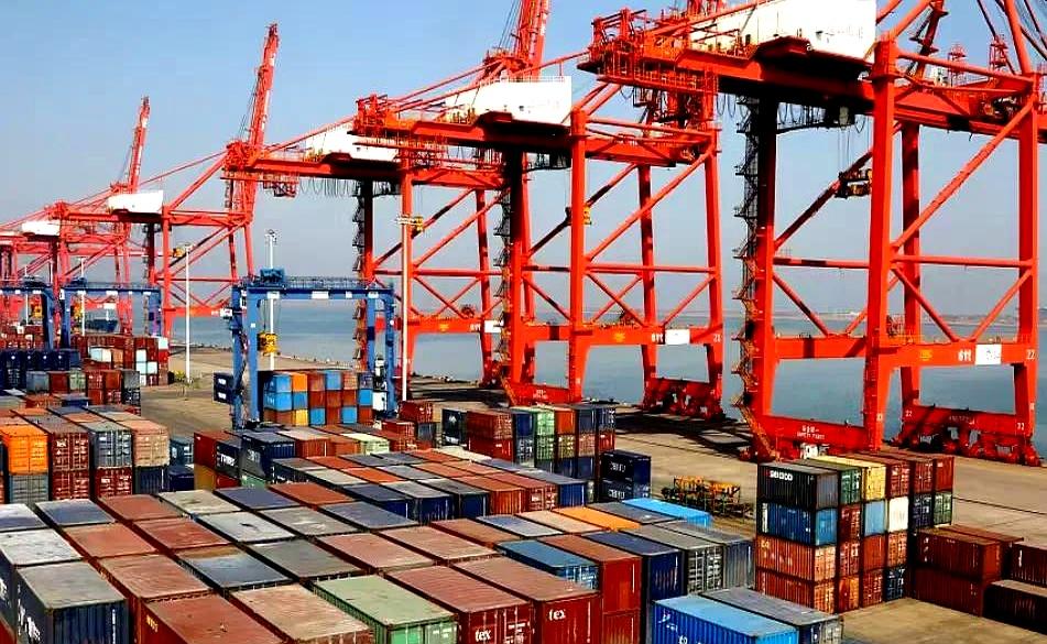 发现没？曾经咱们看不上的“国货”，现在正悄咪咪地把全世界给“包圆”了。最近