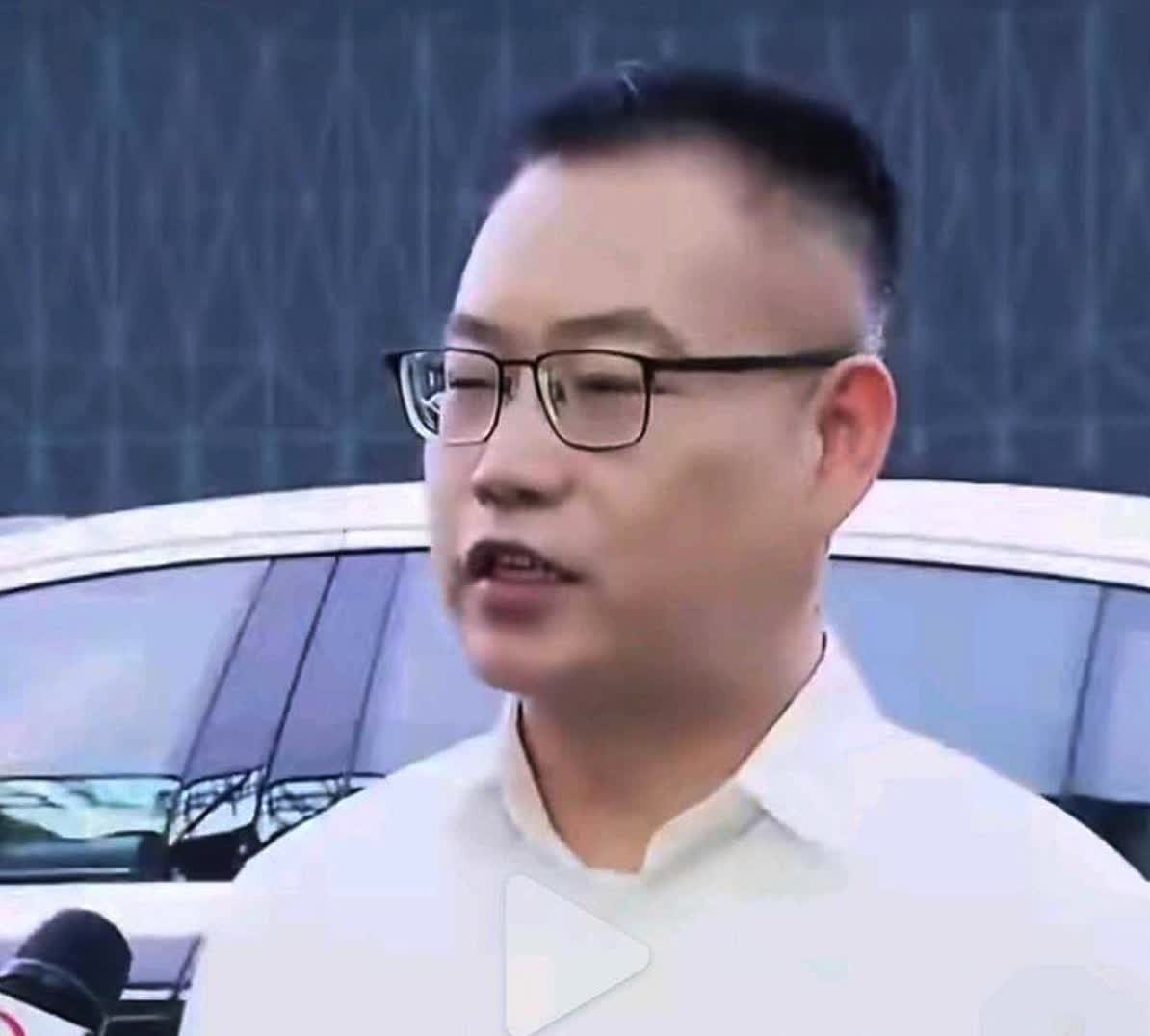 尊界S800产量目标：9月份月产3000台，年底目标月产4000台！如果