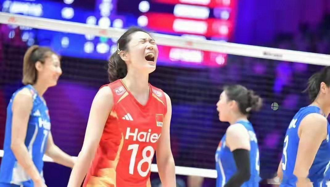王梦洁加盟美国女排职业联赛继龚翔宇之后，王梦洁也加盟了美国女排职业联赛。95年出