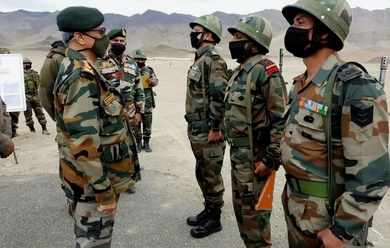 原来，印军竟是一群“小老头”！往昔，我于南疆服役期间，每年都要前往高原开展适