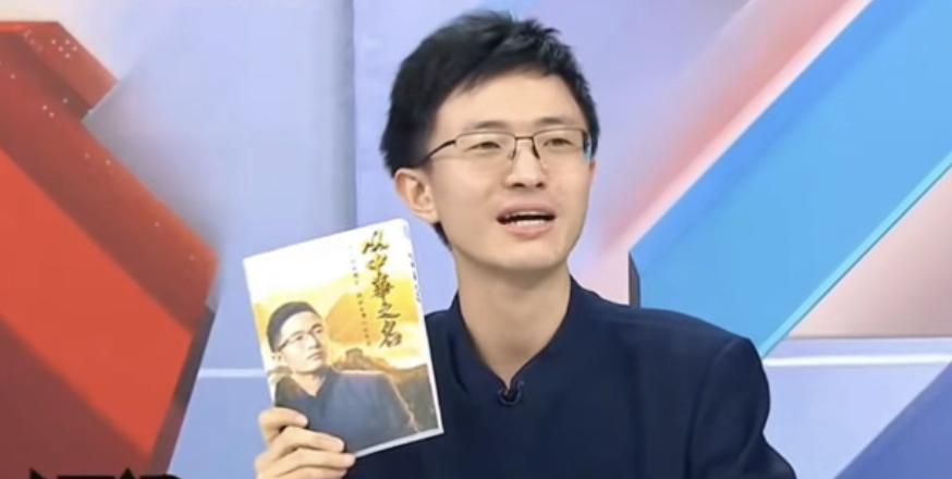 新党台北市议员侯汉廷在节目上表示，他的新书《以中华之名》的发表会将在下个星期天也