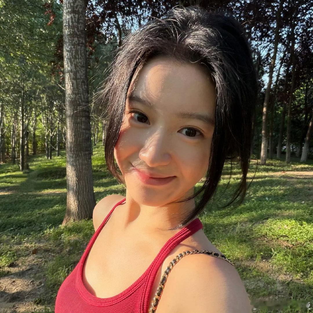 #包上恩##青年演员包上恩##包上恩炽夏#bsn喜欢户外(´o̴̶̷̤ㅂo̴̶̷̤`)​