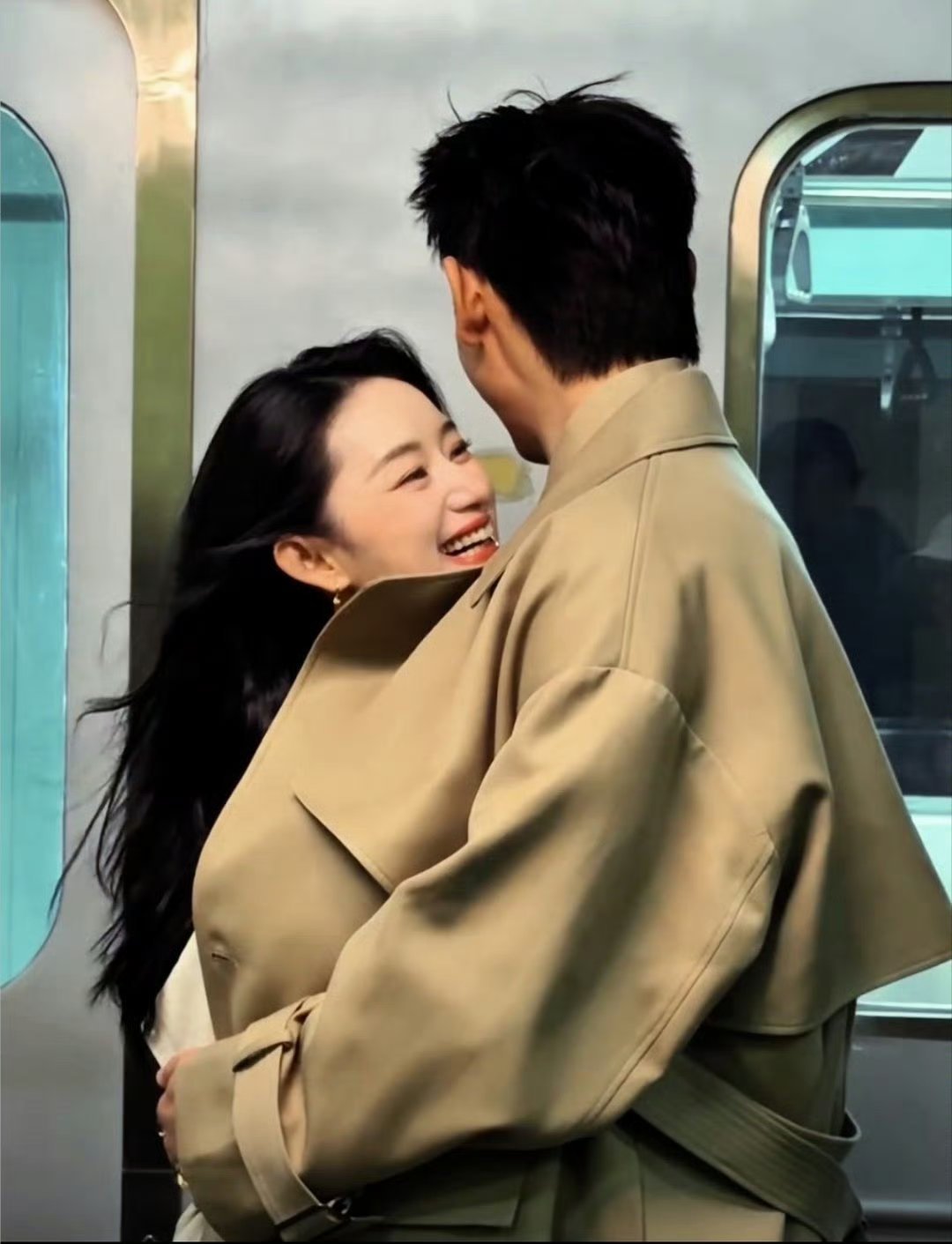 王天辰郭晓婷化学反应拉满，不新鲜才怪这个“加把劲”充满了无限可能