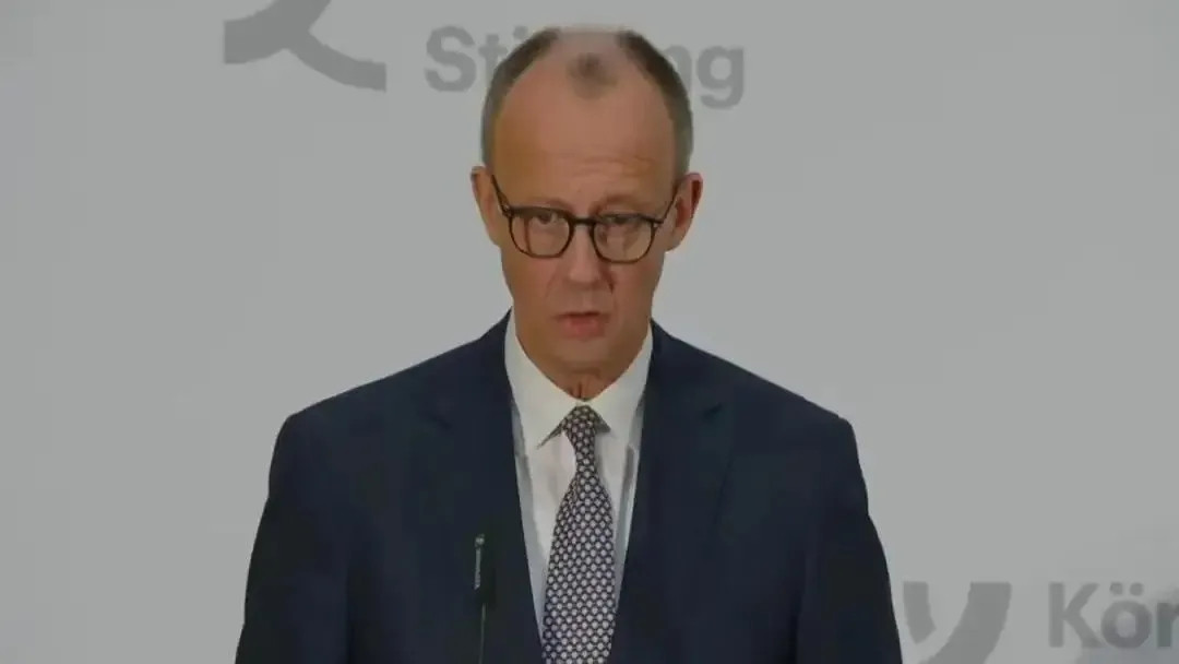 德国向俄罗斯抛出了橄榄枝！路透社6月20日报道称，德国发言人科内利乌斯表示，