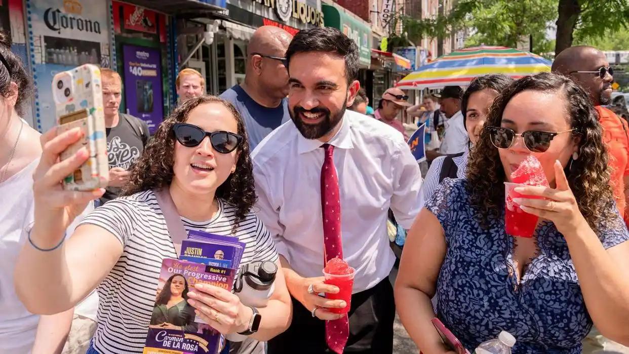 纽约选了个“特朗普噩梦”？这届选民专治各种不服纽约市民这次玩了把大的——34