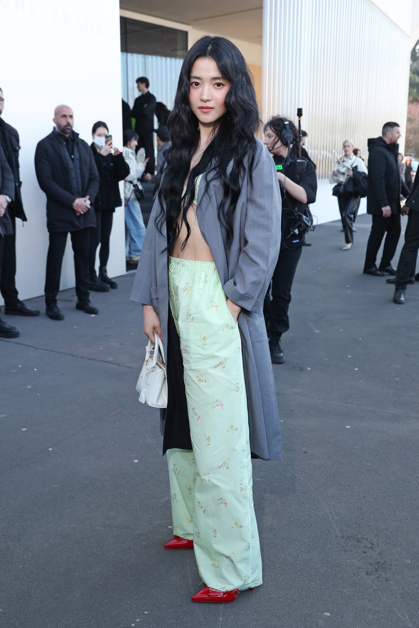 普拉达丑衣服大赏，都从穿普拉达的女王变成穿普拉达的村姑了。