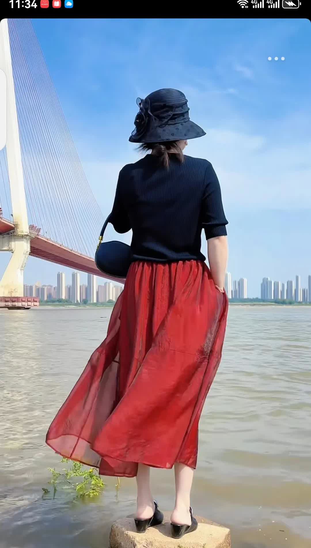 我妹妹去世后，我真的有一次很神奇的遇见，仿佛就是她真人一样，相貌身材一模一样。