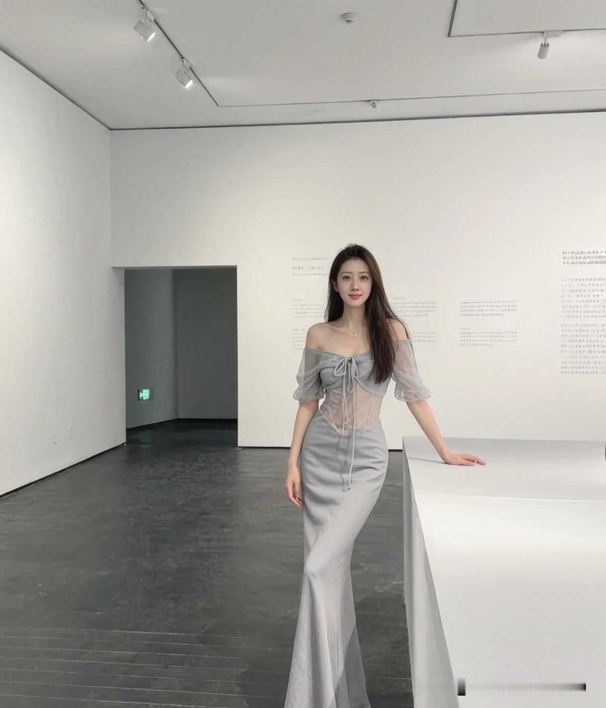 看到这段话，突然就让我明白了谈恋爱的意义。原来，爱不是什么轰轰烈烈，而