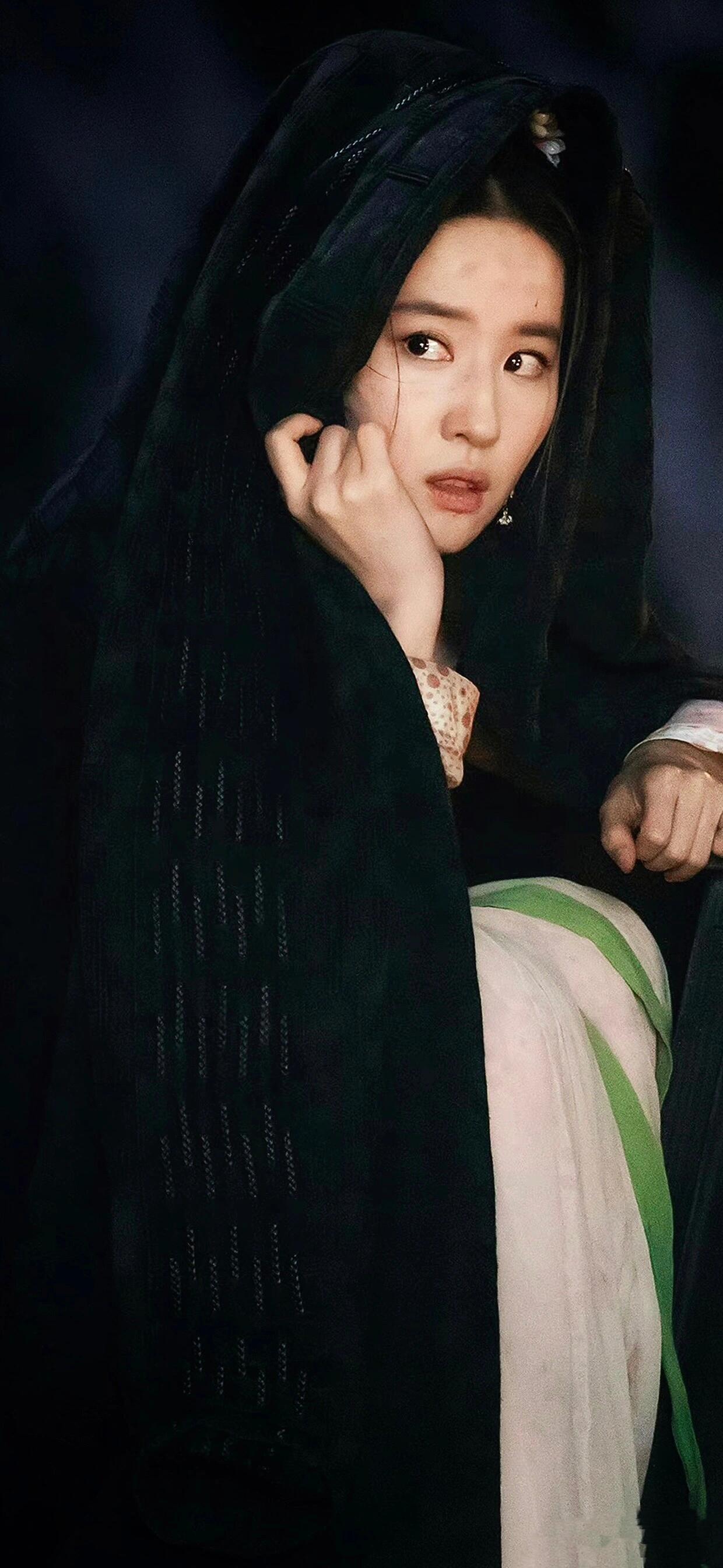 代旭的“握手梗”与千年宋韵的眉眼流转代旭与刘亦菲在《梦华录》中的“握手梗”近