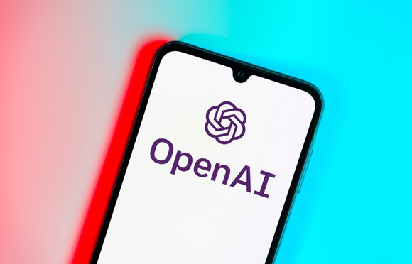 【OpenAI前首席科学家：CEO说谎成性花一年调查证据早想炒了他】据媒体报道