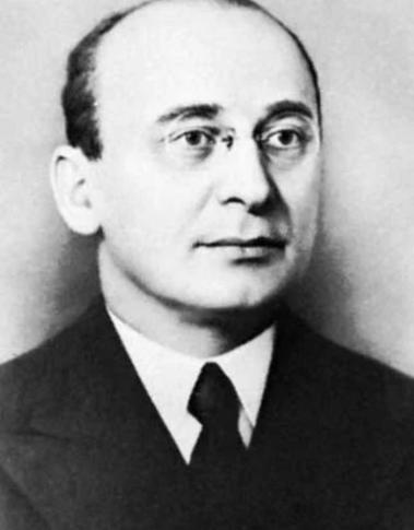 1953年3月5日，斯大林去世，贝利亚确认斯大林彻底断气后，立刻站起来，脸色一变