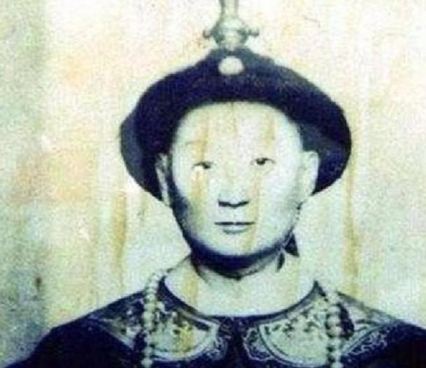 “精尽人亡？”1864年，攻入天京的李臣典看到了洪秀全留下的无数美女，顿时色心大