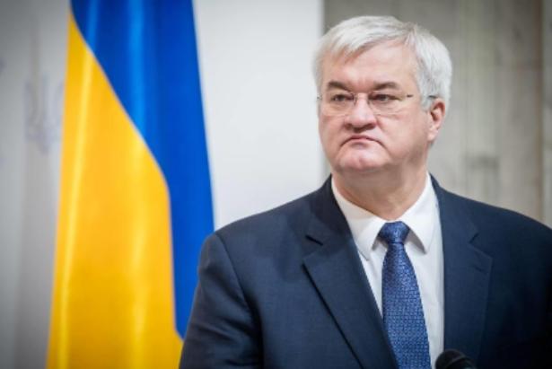 直接关门送客！这种带有羞辱性的访问，中国不要也罢！据说2025年12月18日乌