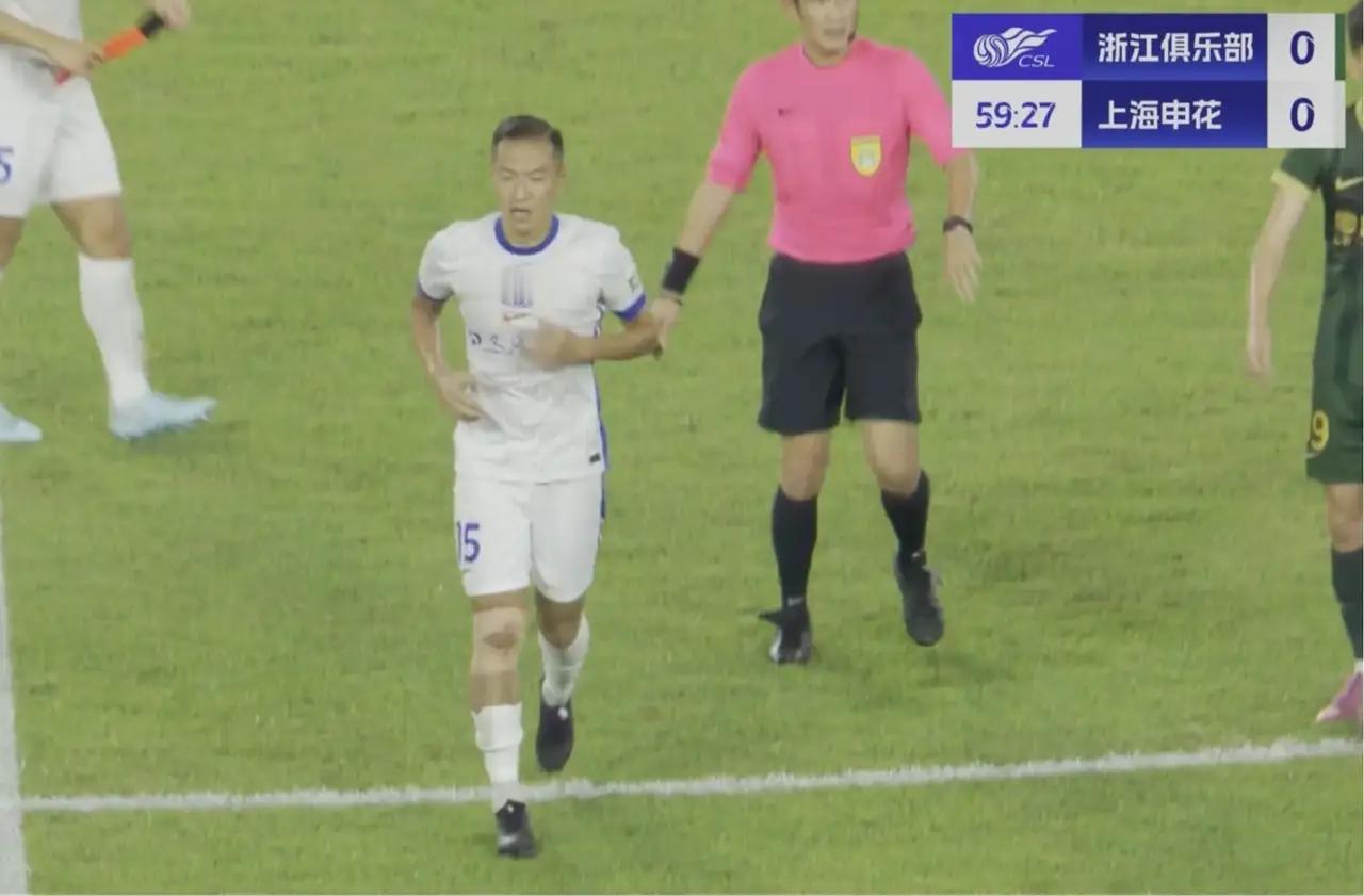 根据媒体报道，2025中国金球奖评选将在今年12月启动，那么谁将是本赛季中国球员