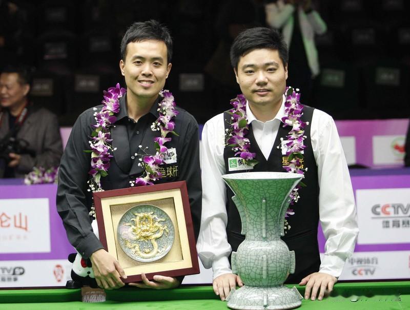 [呲牙笑][捂脸哭][捂脸哭]丁俊晖·斯佳辉的低迷不振和赵心童·吴宜泽·肖国栋的强势晋