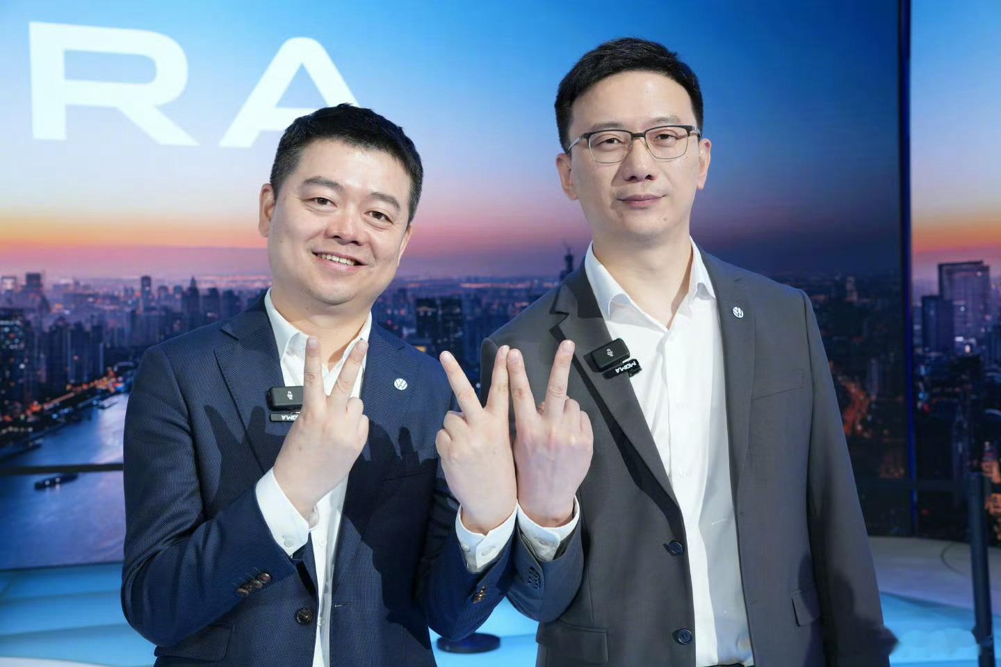 南北大众定终身真是难得啊，看到一汽大众和上汽大众站在同一战线上，并且还来了一波联