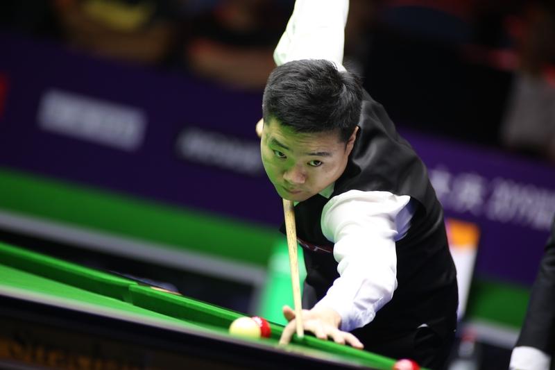 赵心童未来成就能否超丁俊晖，这还真不好说。目前赵心童世界排名冲进前五，是中国一哥