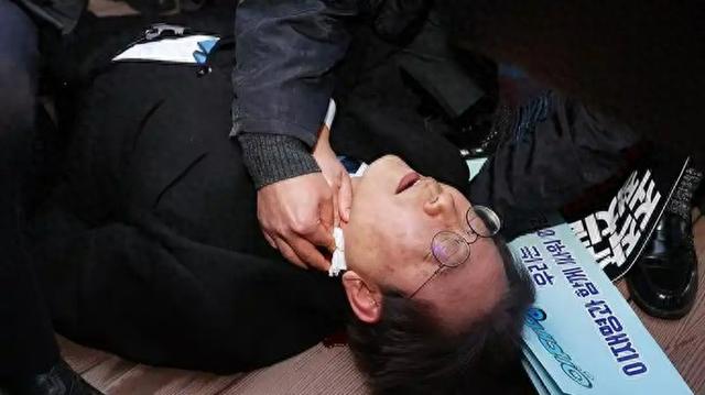 韩国政府将李在明遇袭事件定性为鲜有的“恐怖袭击”