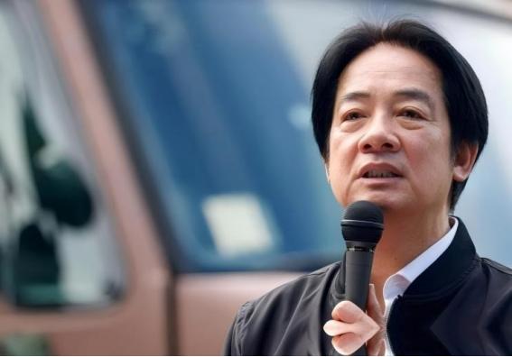 台湾郭正亮曾经提出问题，两岸统一时大陆要在岛上驻军，那么台湾的十七万军人怎么办？