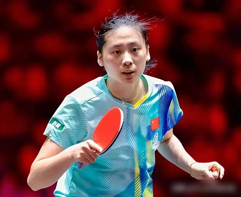 陈熠，世界第七，却输给了世界杯名额。她赢了何卓佳，输给了王艺迪。2025