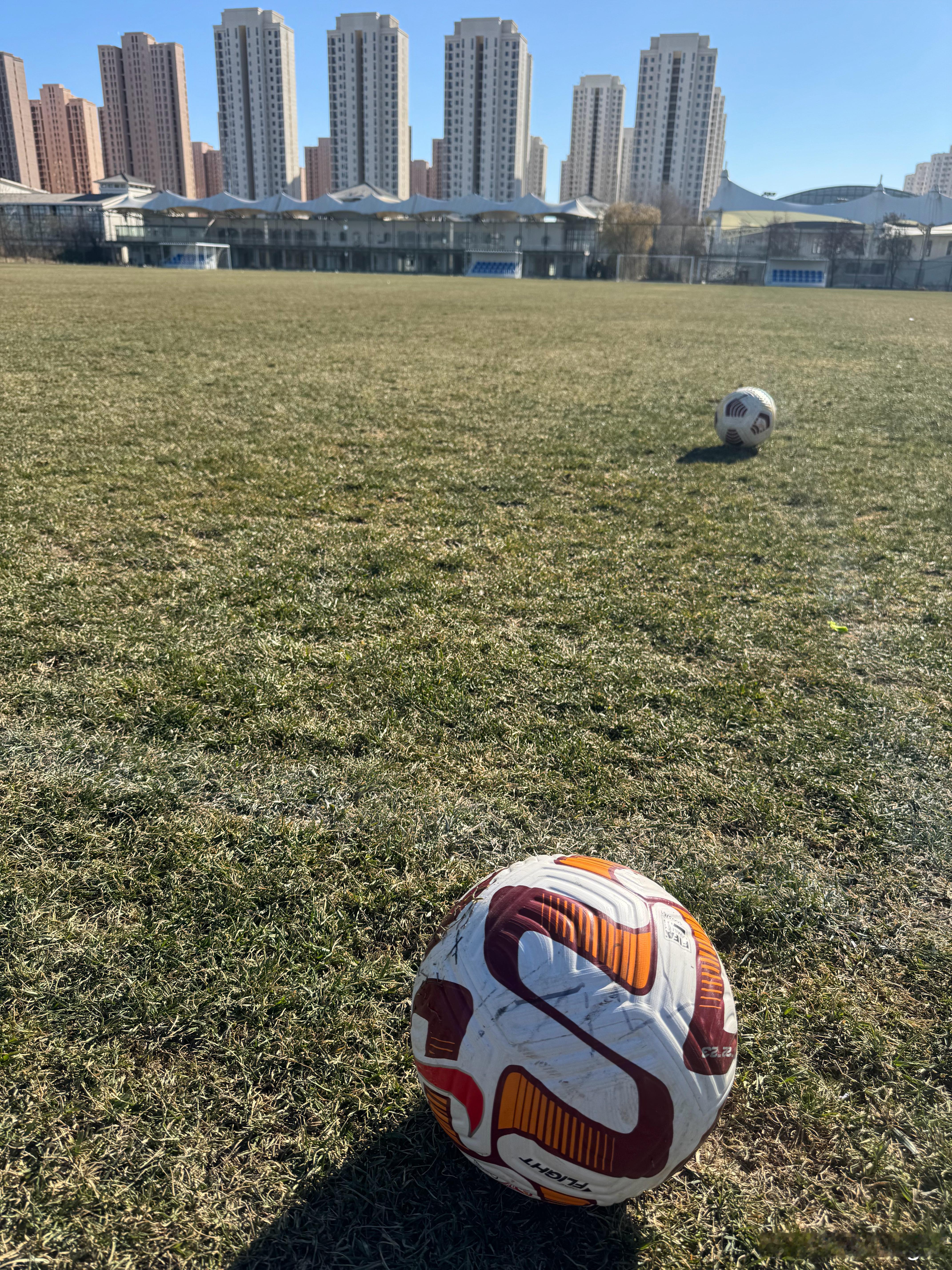 出征前最后一次合练。以球会友快乐足球天津老甲a天津·天津恒骏足球俱乐部(浯水