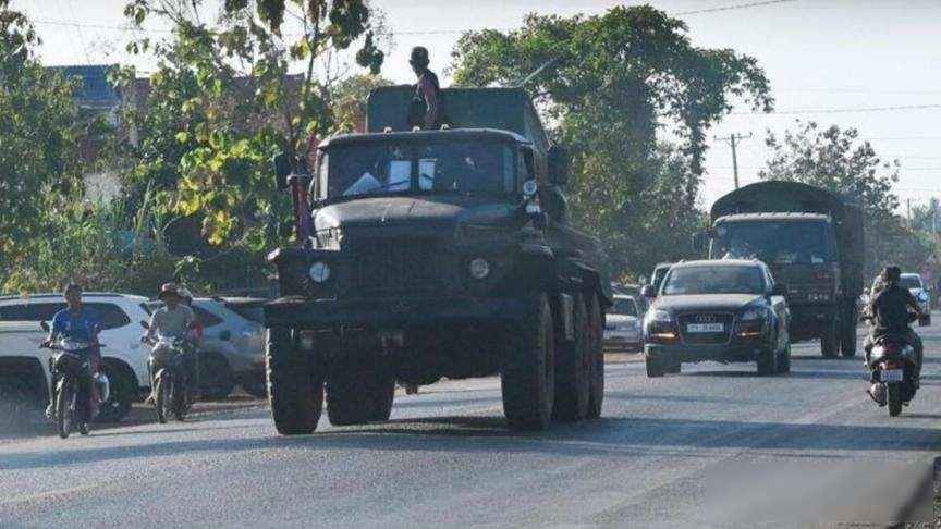 中方话音刚落，泰国松口停火，给柬埔寨列了3个条件，下手非常狠这几天泰国和柬埔寨