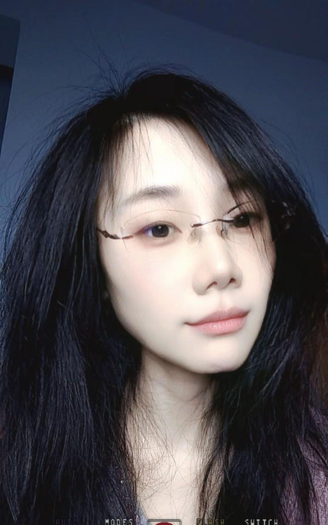 你们知道什么样的小孩最听话吗？当正官格莫属，正官女，正官男，都是最听话的小孩。