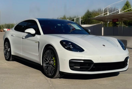 保时捷也向电动汽车市场低头了！