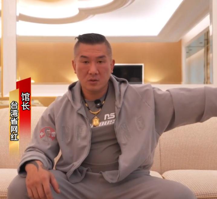 不对劲！馆长内蒙行咋没动静？馆长这次去内蒙古确实挺安静。前两天出发，没