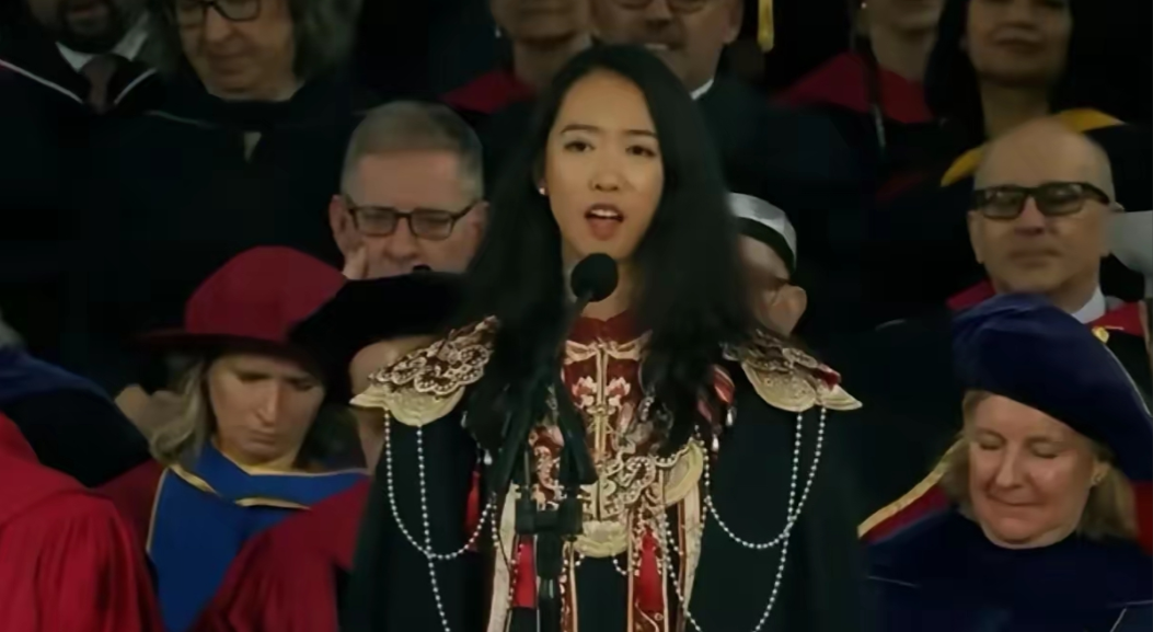 万万没想到！那个在哈佛大学做演讲的青岛女孩，在国外读了这么长时间书，可英语口语居