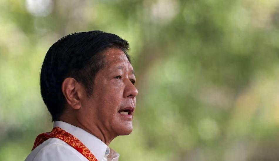 友聊一晚风向变了？菲律宾参院混战、军方中立与马科斯的选择菲律宾政坛这两周像坐