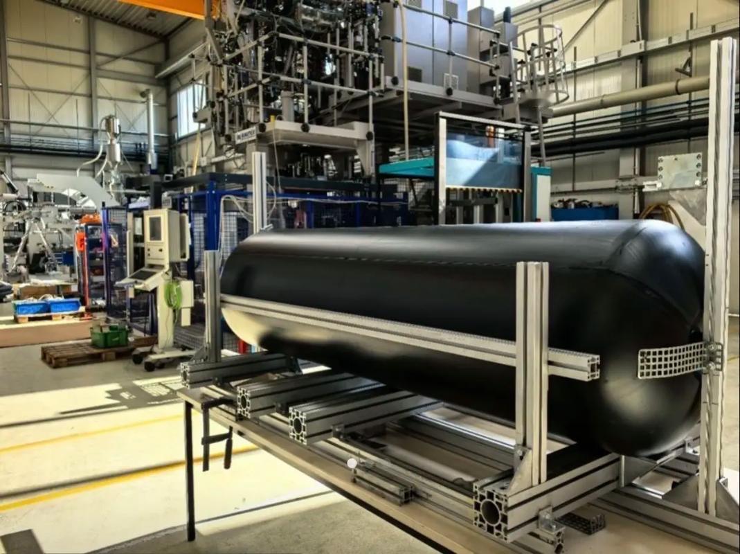 德国这是把中国当成工业生产基地了，难怪这段时间德国方面对华态度如此强硬，现在我终