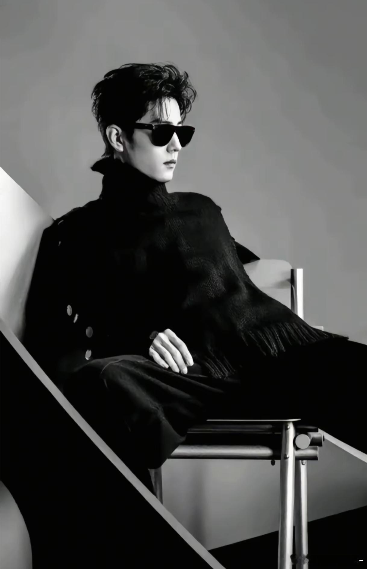 卧槽肖战完全女王大人😎💅🏻