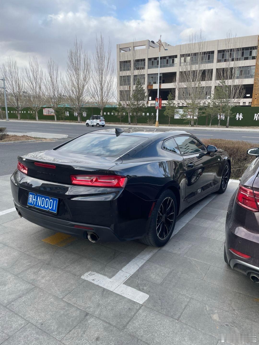 谁知道这是什么车？​​​