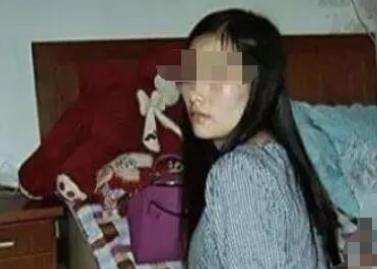 四川巴中，一男子背着妻子，偷偷和妻子闺蜜好上了，不料，妻子闺蜜也是个没脸没皮的人