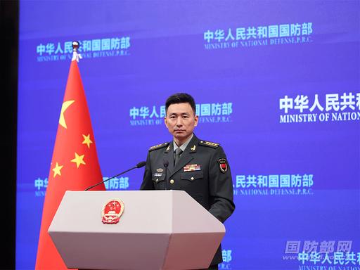 你是不知道，2026年国防部那帮发言人，画风整个变了，贼有意思。以前看记者会，老